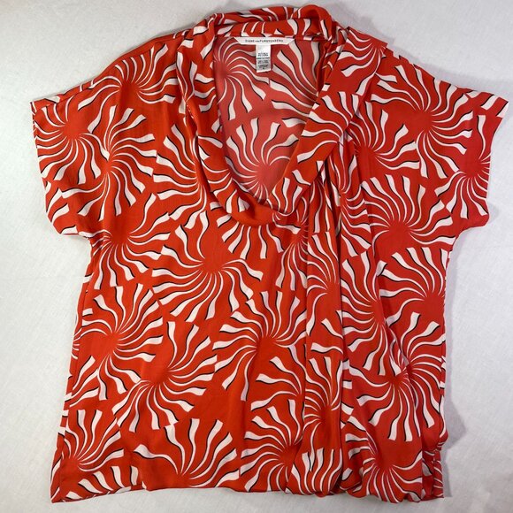 Diane Von Furstenburg Size 8 Dione Silk Stretch Drape Blouse Coral Short Sleeves - Picture 9 of 14